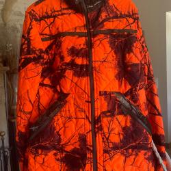 Vend veste chasse r&eacute;versible, &eacute;tat neuf taille M