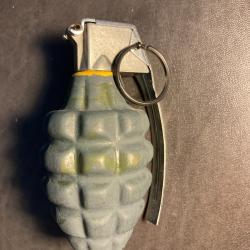 Grenade factice et inerte MK2, convient parfaite pour jeux paintball ou autres