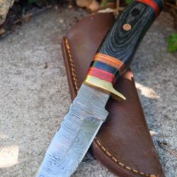 Skinner Couteau Damas Lame 256 Couches Lame Drop Point Manche Smoke Fabr Artisanale Etui Cuir