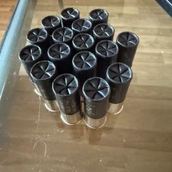 Vends 17 cartouches solognac 12/70 cal 2 diam 3.75mm