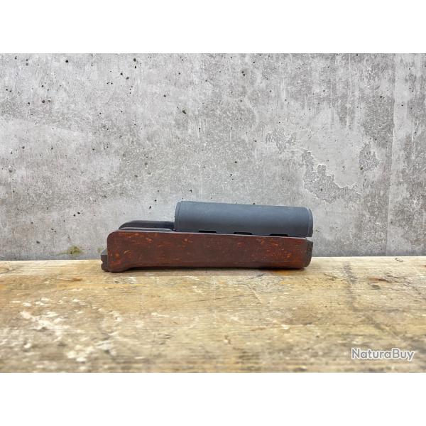 Occasion garde main de VZ-58 - Bak�lite et Polym�re