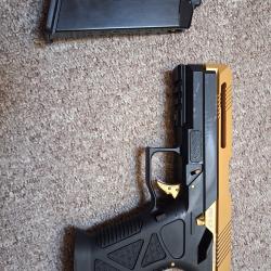 Airsoft pistolet
