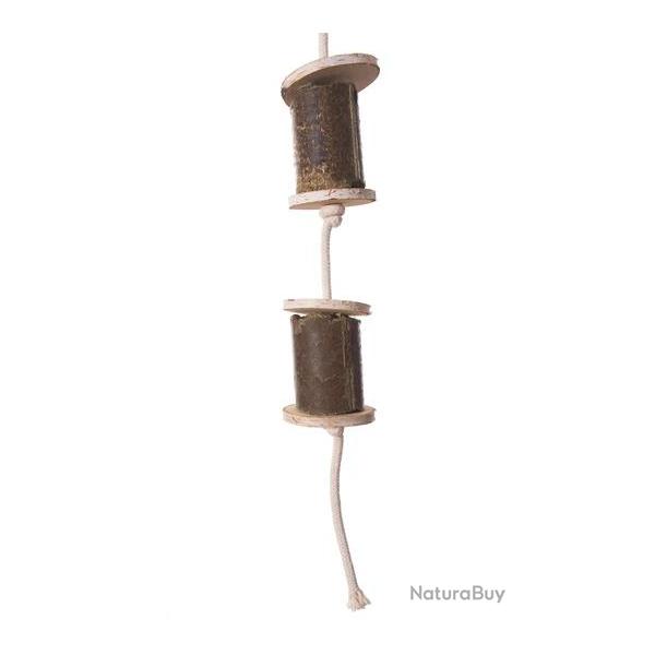 Lax Lucerne on Rope with wood disks - Ref LAXP004 - EAN 4262356380397 - LAX Tierfutter