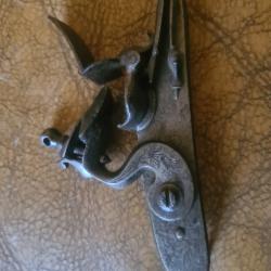 Tr&egrave;s belle platine silex chasse
