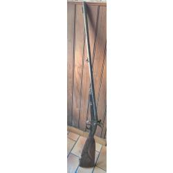 Fusil juxtapose a percussion. Bon etat de fonctionnement canon avec des petites piqures.