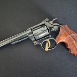 Revolver TAURUS Mod&egrave;le 96 Target - Calibre .22 LR