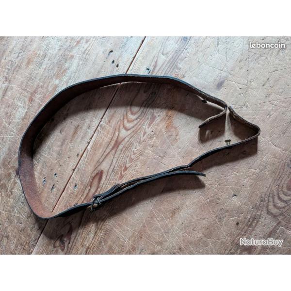Bretelle cuir ancienne pour fusil ou carabine