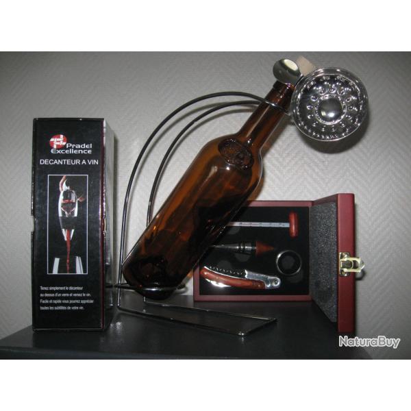 Service pour le vin , couteau sommelier avec coffret , d�canteur a�rateur , pr�sentoir et taste vin