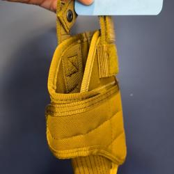 Holster coyote tan r&eacute;glable ajustable molle souple