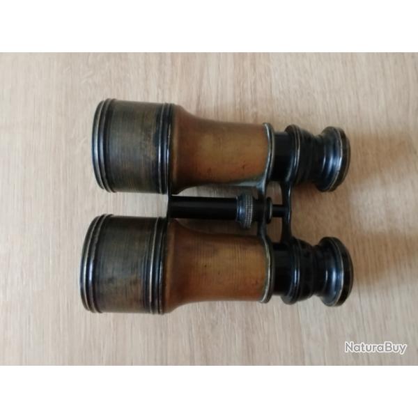 Jumelles anciennes