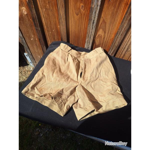 Short Chino Arm�e Fra�aise Mle 46 Indo Alg�rie (Fabrication locale?)