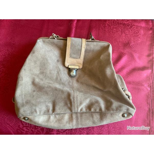 Sacoche en cuir de vachette style western