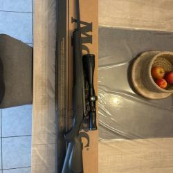 Mossberg Patriot cal. .270 Winchester + lunette Hawke Vantage tir 4-16x50 AO - Excellent &eacute;tat