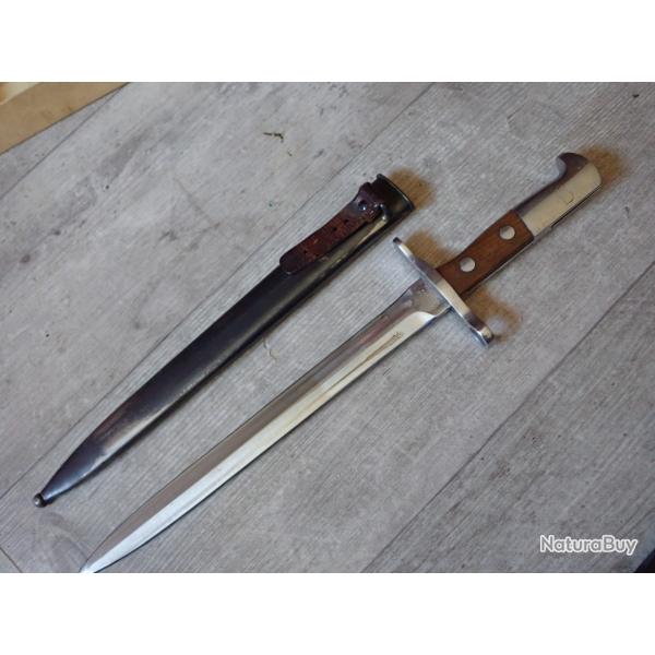 Ba�onnette Suisse Mod�le 1918 sans matricule, � attribuer � votre mousqueton mod�le K 11 ou K31