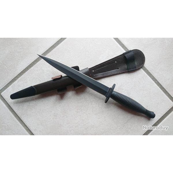 Dague type commando