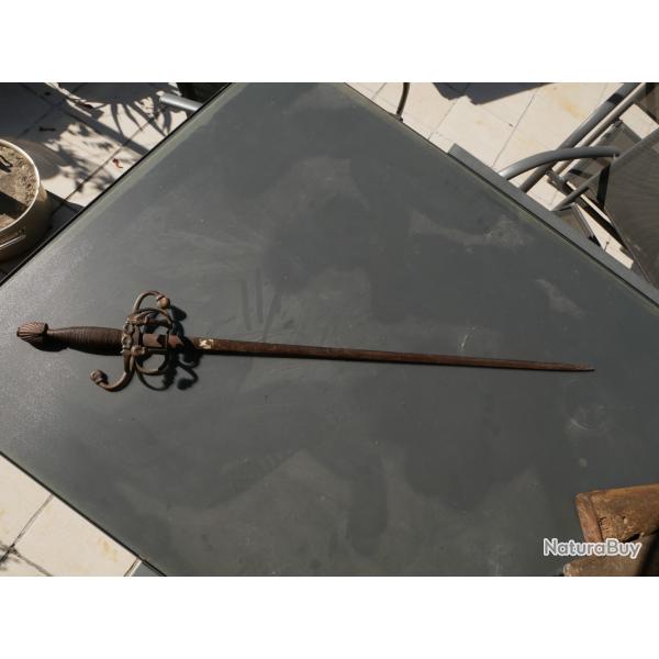 Ep�e Rapi�re XVIIe si�cle, fabrication ancienne, reproduction d'�poque Viollet le Duc