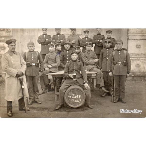 Carte postale Photographie de groupe de soldats allemands - N�8523
