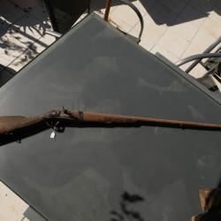 Fusil de chasse &agrave; silex &agrave; restaurer chien cass&eacute;
