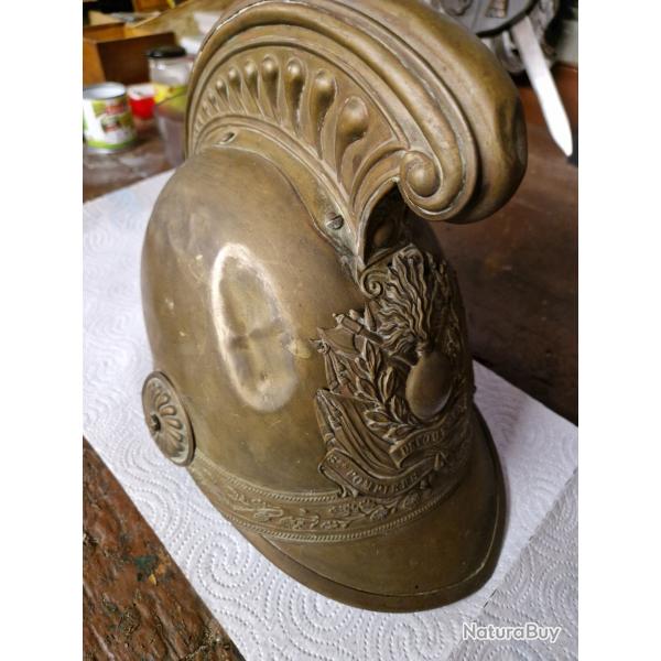 Casque de pompier ann�es 1860