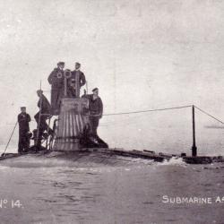 Carte postale sous-marin Royal Navy A4 - N&deg;8538