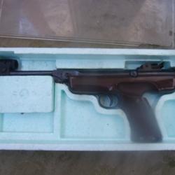 pistolet &agrave; air comprim&eacute; Diana 6 calibre  .177 (main droite)