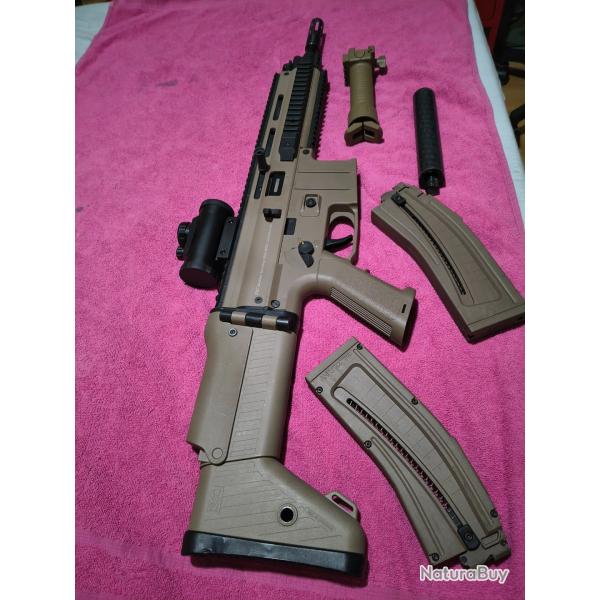 carabine ISSC mk22 lr tr�s bon �tat 2 chargeurs silencieux poign�e bipied !