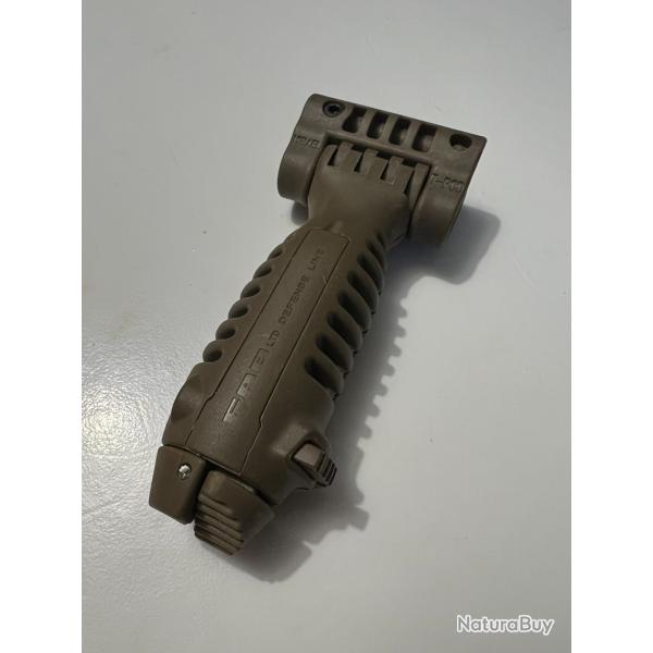 Poign�e Daniel Defense