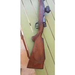 Vend petit carabine super sympa et l&eacute;g&egrave;re VOERE en calibre 7.64