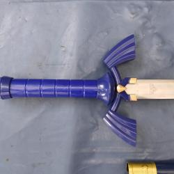 Ep&eacute;e ZELDA LINK TRIFORCE (Ocarina of Time) 105 cm