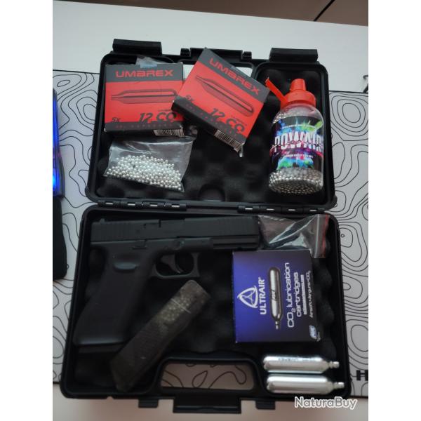 Umarex Glock 17 GEN 5 4.5 mm Steel BB + Malette Umarex + Accessoires (C02 et ~3000 billes)