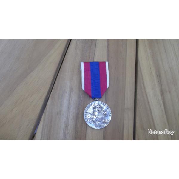 medaille defense nationale echelon argent