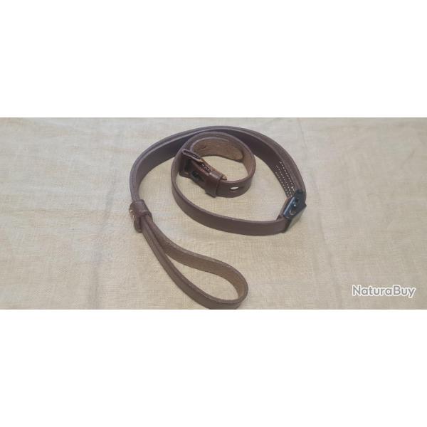 Bretelle 98K fonc�e ( 1 )