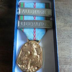 m&eacute;daille comm&eacute;morative 1939 -1945