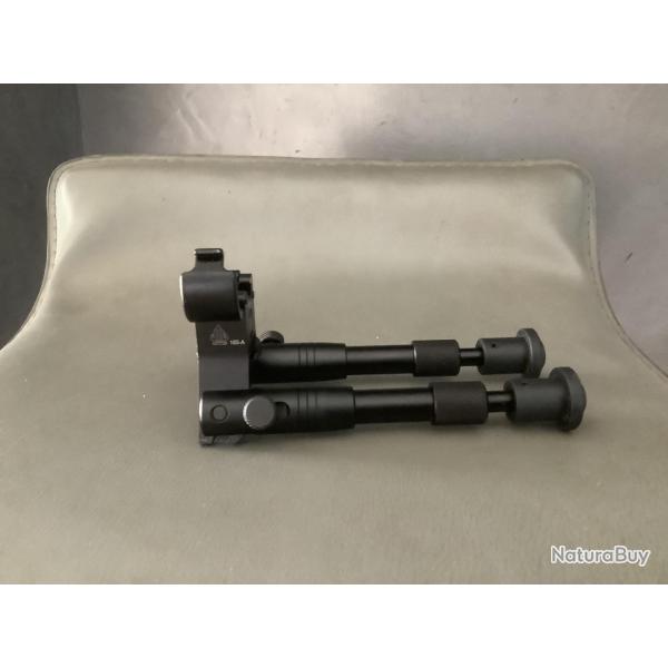 Bipied pliant UTG fixation sur canon