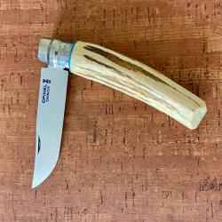 Couteau de poche Opinel N&deg;09 custom bois de cerf. Lame carbone.