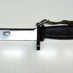 Ba&iuml;onnette yougoslave type AKM ll - M70 - M74 -