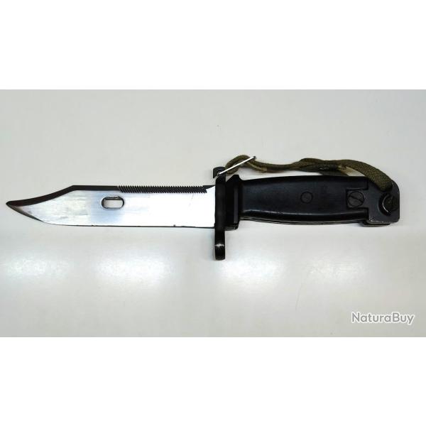 Ba�onnette yougoslave type AKM ll - M70 - M74 -