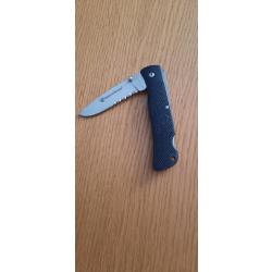 Couteau Smirh et Wesson pliant