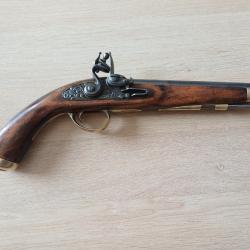 Ancien pistolet &agrave; silex espagnol - reproduction