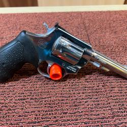 REVOLVER TAURUS MOD.94 CALIBRE 22LR INOX - OCCASION