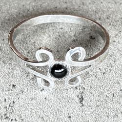 Petite bague argent et pierre noire - taille 51
