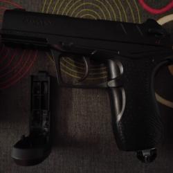 pistolet gaz Gamo C-15 avec pochette - 3 barillets - billes - holster ... voir photos