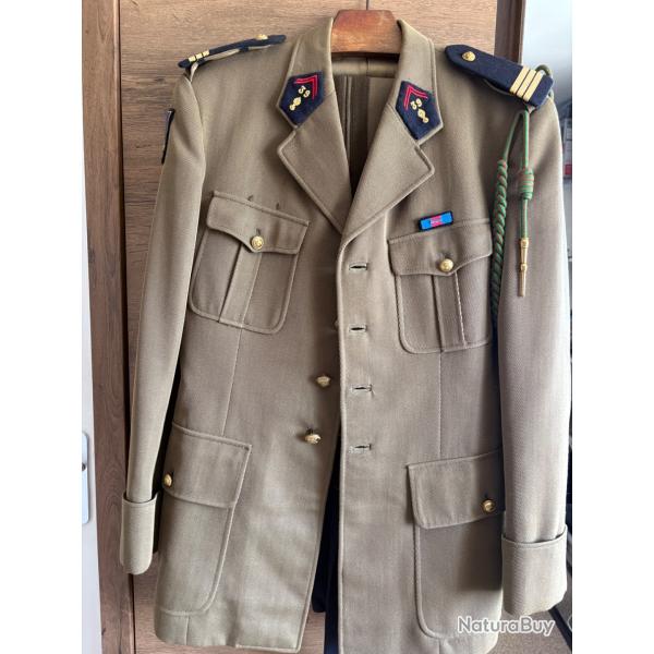 Authentique tenue d'officier de l'Arm�e de Terre fran�aise
