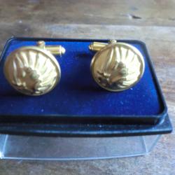 bouton coffret de manchettes  tap  para