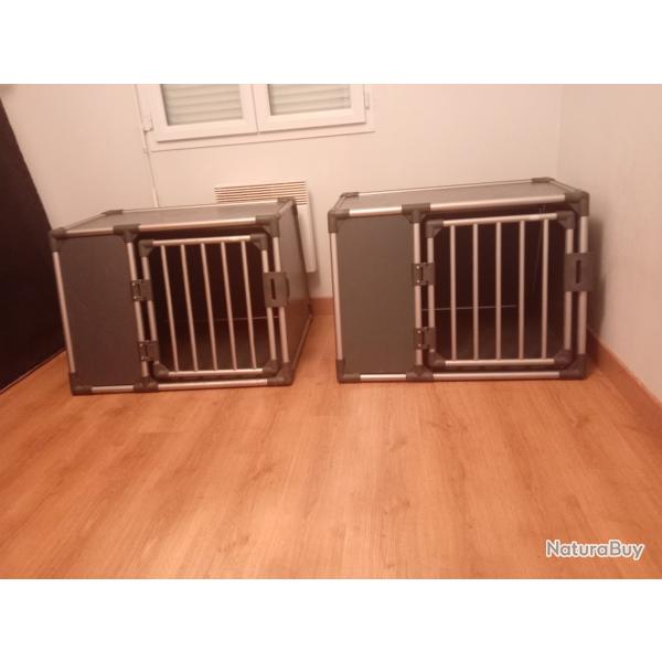 2 cages de transport chiens