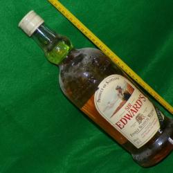 BOUTEILLE de 2 LITRES de WHISKY "SIR EDWARDS" 1990