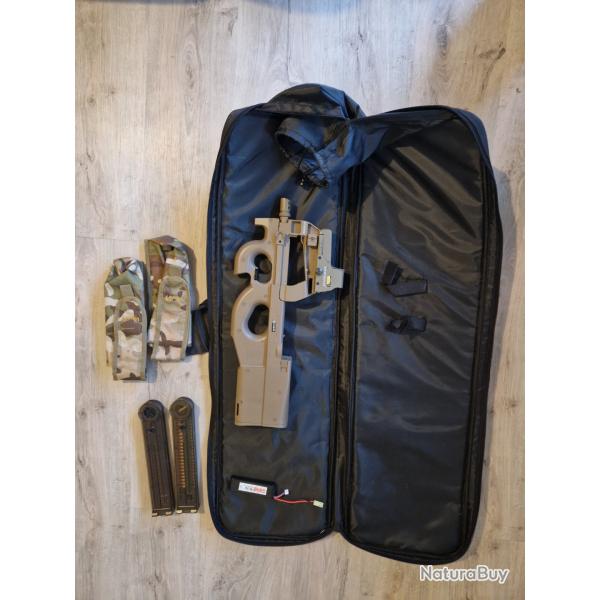 P90 cybergun + accessoires