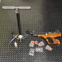 PISTOLET semi-automatique HATSAN PCP SORTIE Cal.5,5 mm, 19 Joules + Pompe et 4 Chargeurs