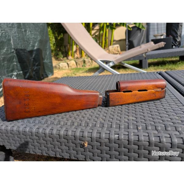 Vend kit bois garde main bois et crosse bois pour ak yougo m70 m76 etc