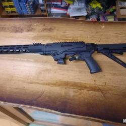 Ruger carbine pc 9mm garde main alu et crosse reglable ( carabine demontable , point rouge offert !)